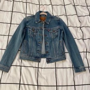 Levis Premium Denim Jacket